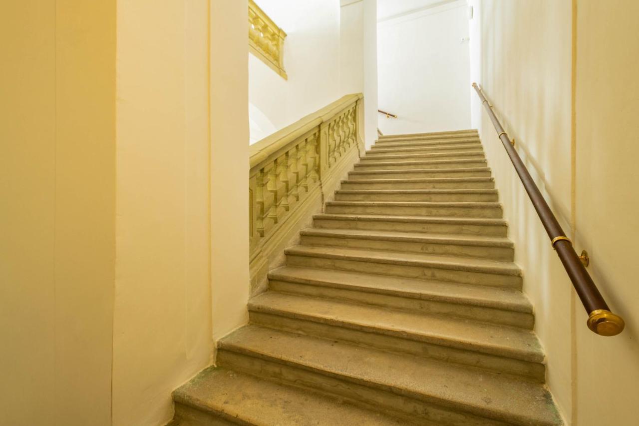 ברטיסלאבה Highnest Apartments מראה חיצוני תמונה