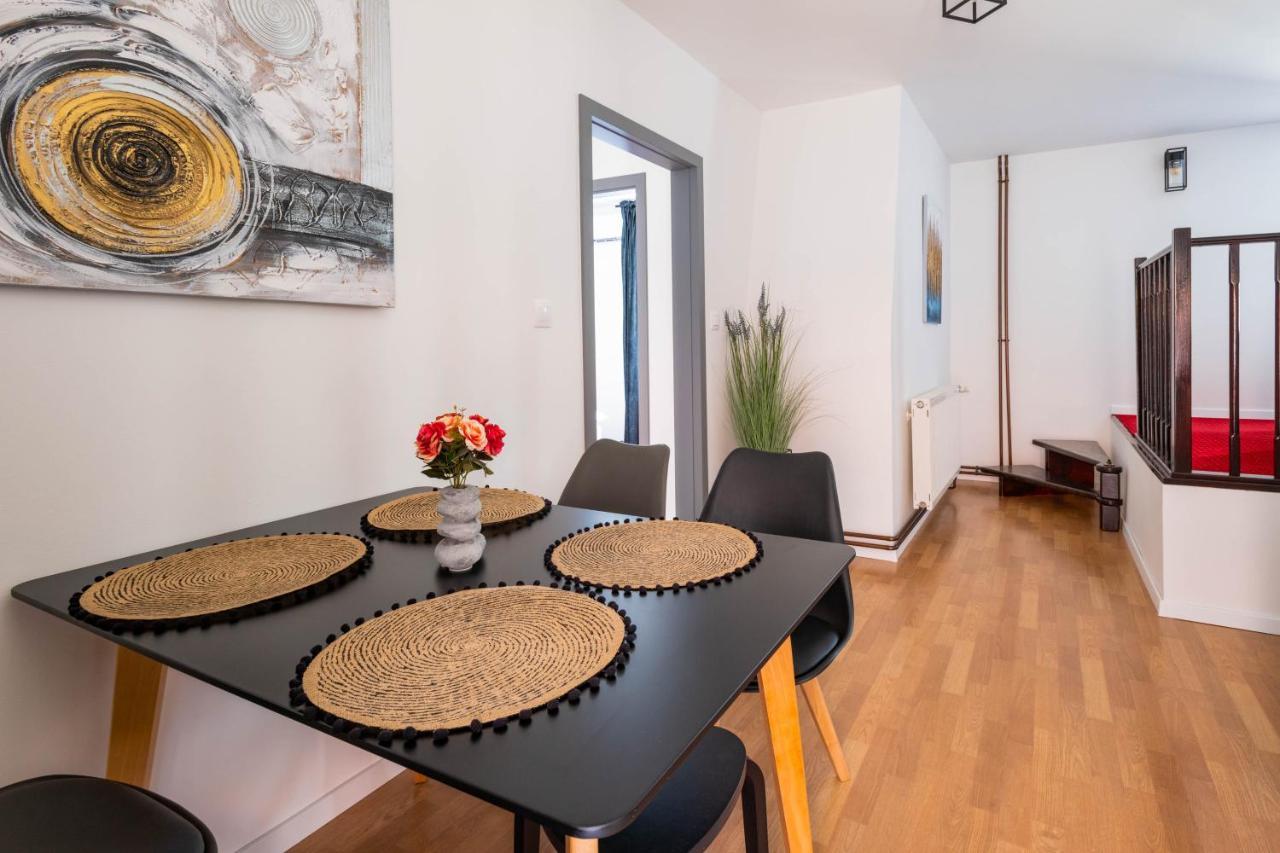 ברטיסלאבה Highnest Apartments מראה חיצוני תמונה