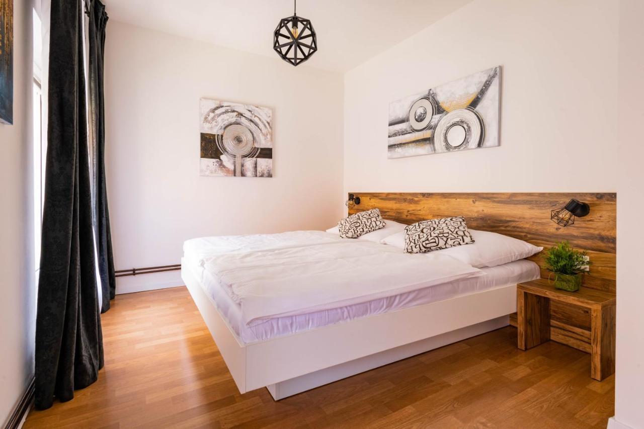 ברטיסלאבה Highnest Apartments מראה חיצוני תמונה